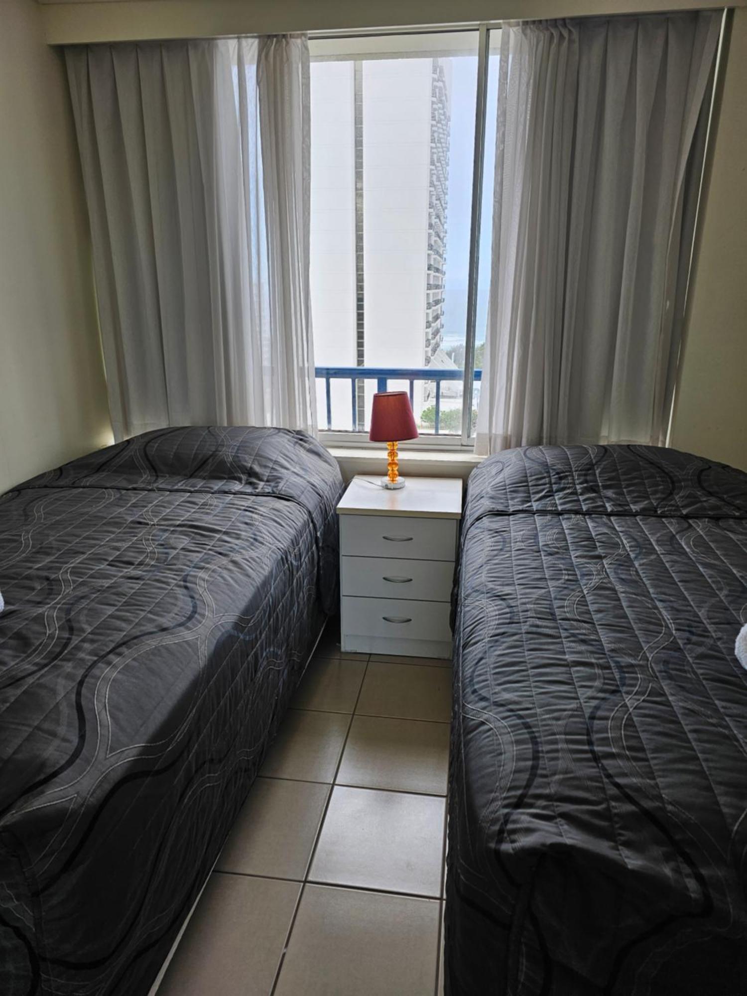 Centrepoint Resort Гоулд Коуст Екстериор снимка